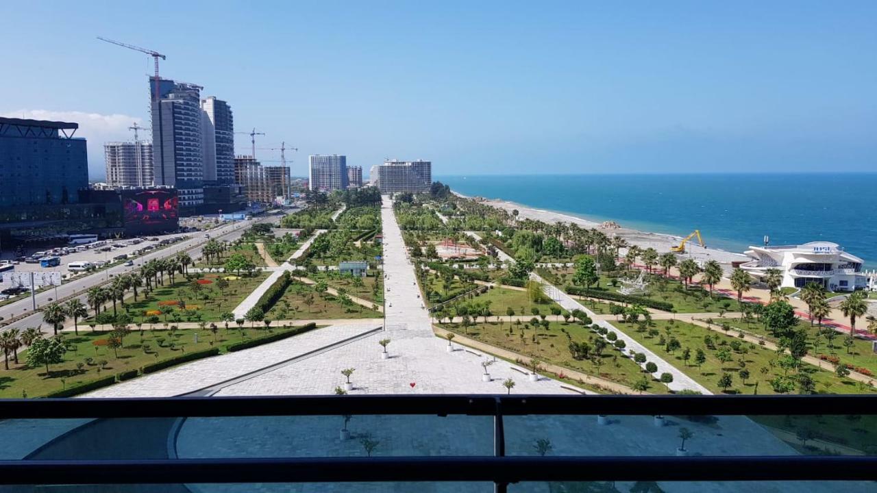 Batumi Beach Tower Exterior photo